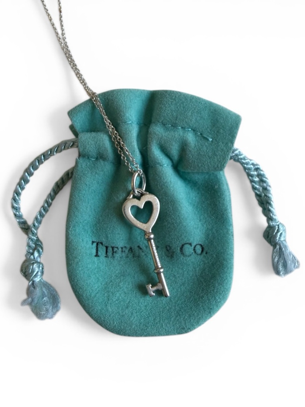 Tiffany & Co. 925 Sterling Silver Vintage Open Heart Key Necklace and Pouch